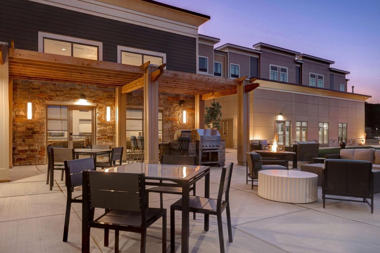 Homewood Suites By Hilton Oak Creek Milwaukee Exterior photo