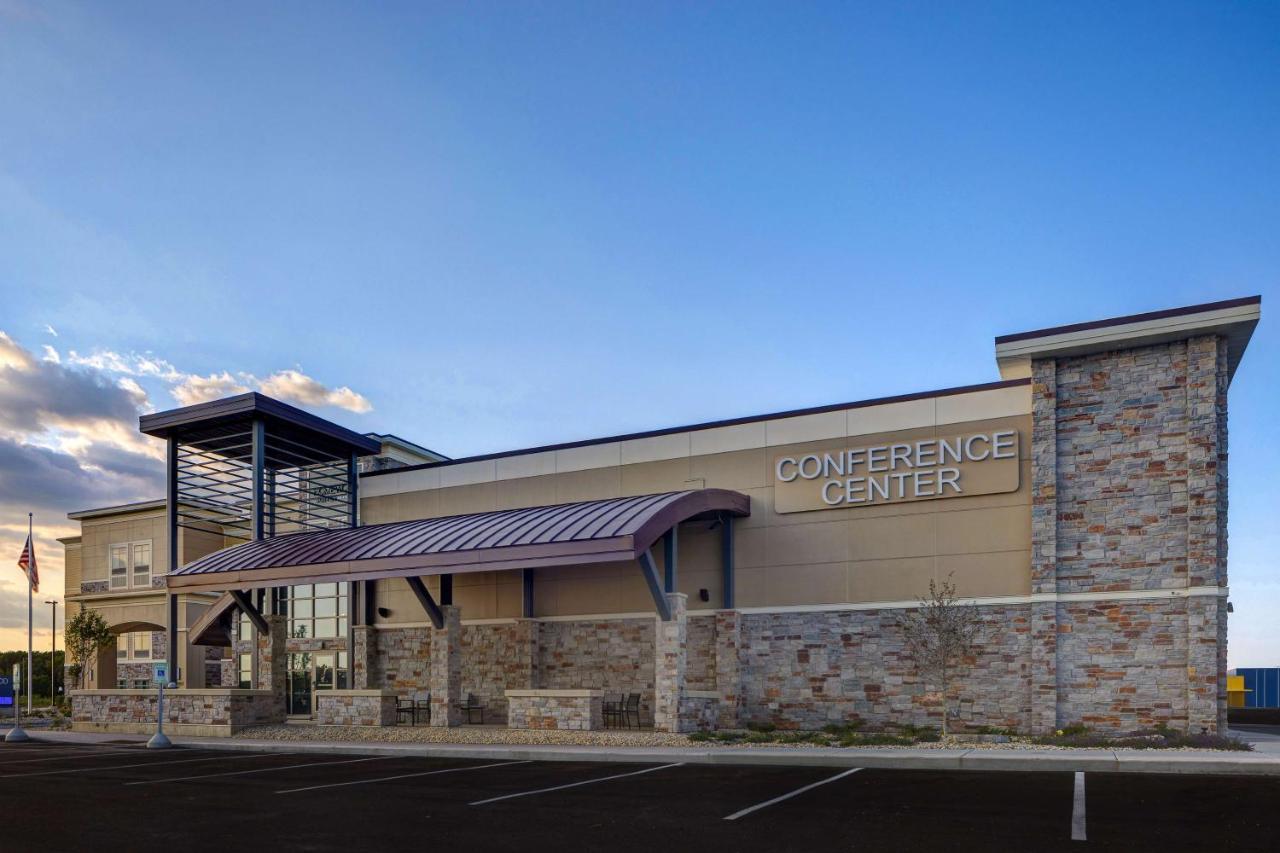 Homewood Suites By Hilton Oak Creek Milwaukee Exterior photo