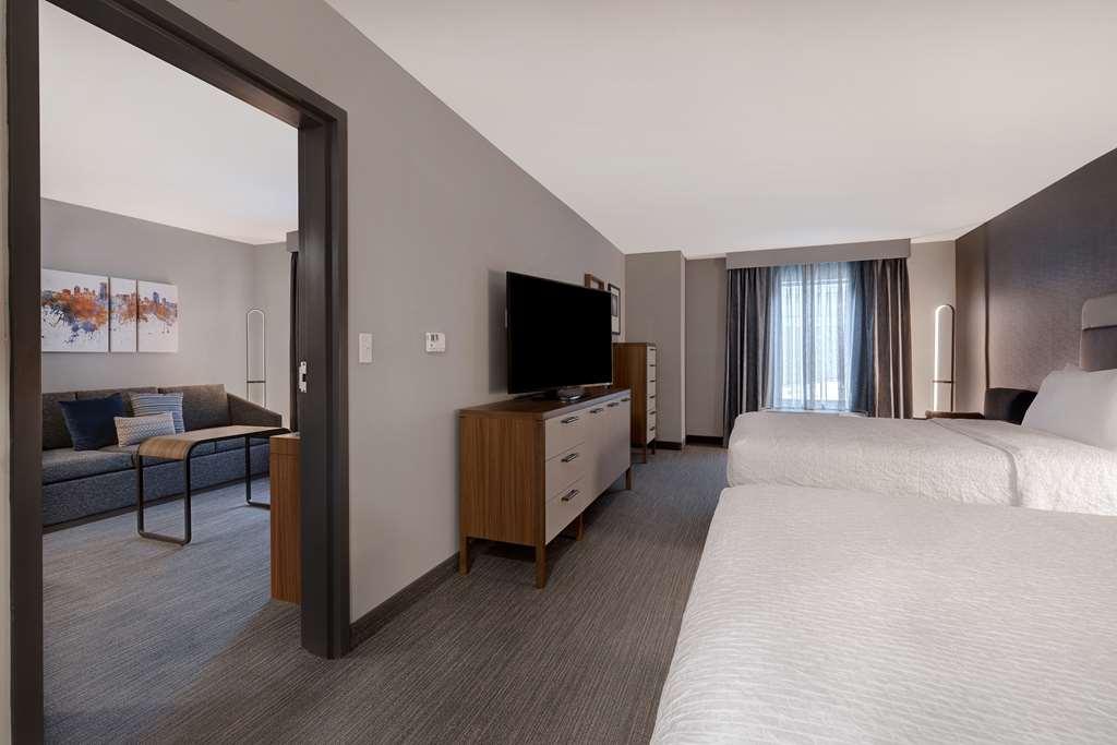 Homewood Suites By Hilton Oak Creek Milwaukee Room photo