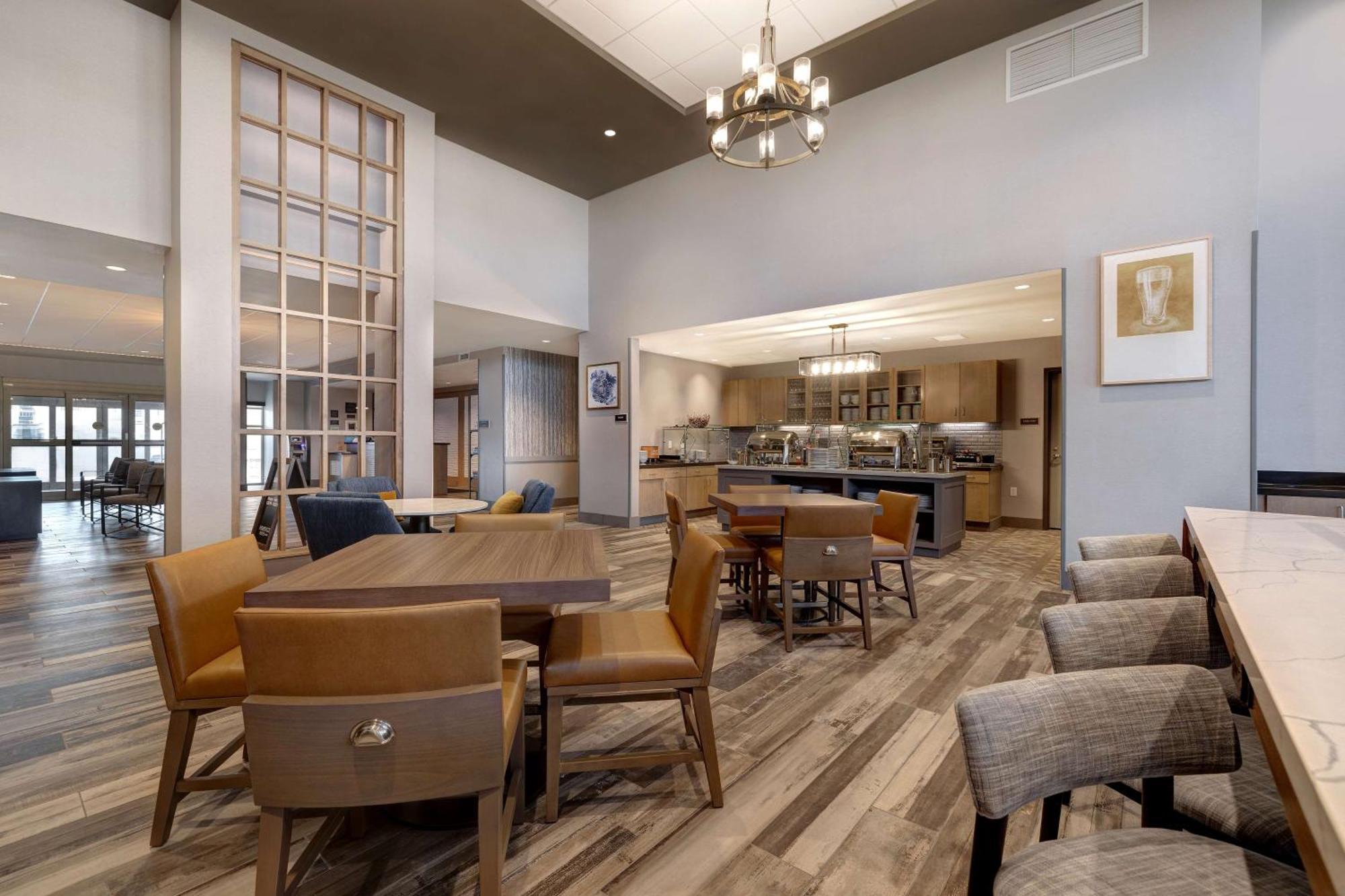 Homewood Suites By Hilton Oak Creek Milwaukee Exterior photo